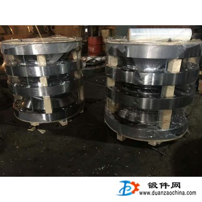 每月可供各种规格的法兰500吨